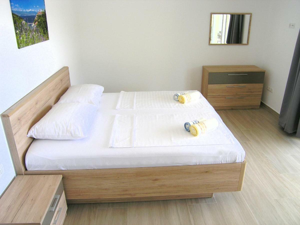 Apartment Krajinovic *